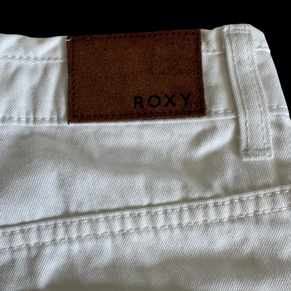 NWT ROXY High Rise White Denim Jean Shorts Women's Button up fly Size 27 - Picture 10 of 16
